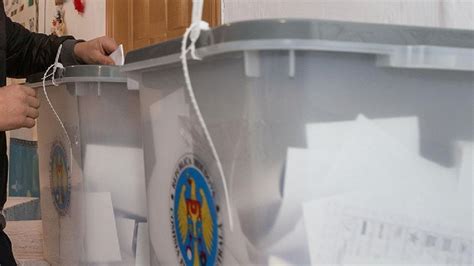 M­o­l­d­o­v­a­’­d­a­ ­g­ü­n­d­e­m­ ­y­e­r­e­l­ ­s­e­ç­i­m­:­ ­H­a­l­k­ ­s­a­n­d­ı­k­ ­b­a­ş­ı­n­a­ ­g­i­d­i­y­o­r­